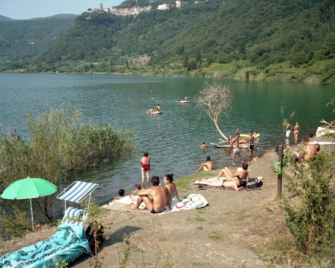 Appartamento Vista Lago Дженцано-ди-Рома Экстерьер фото