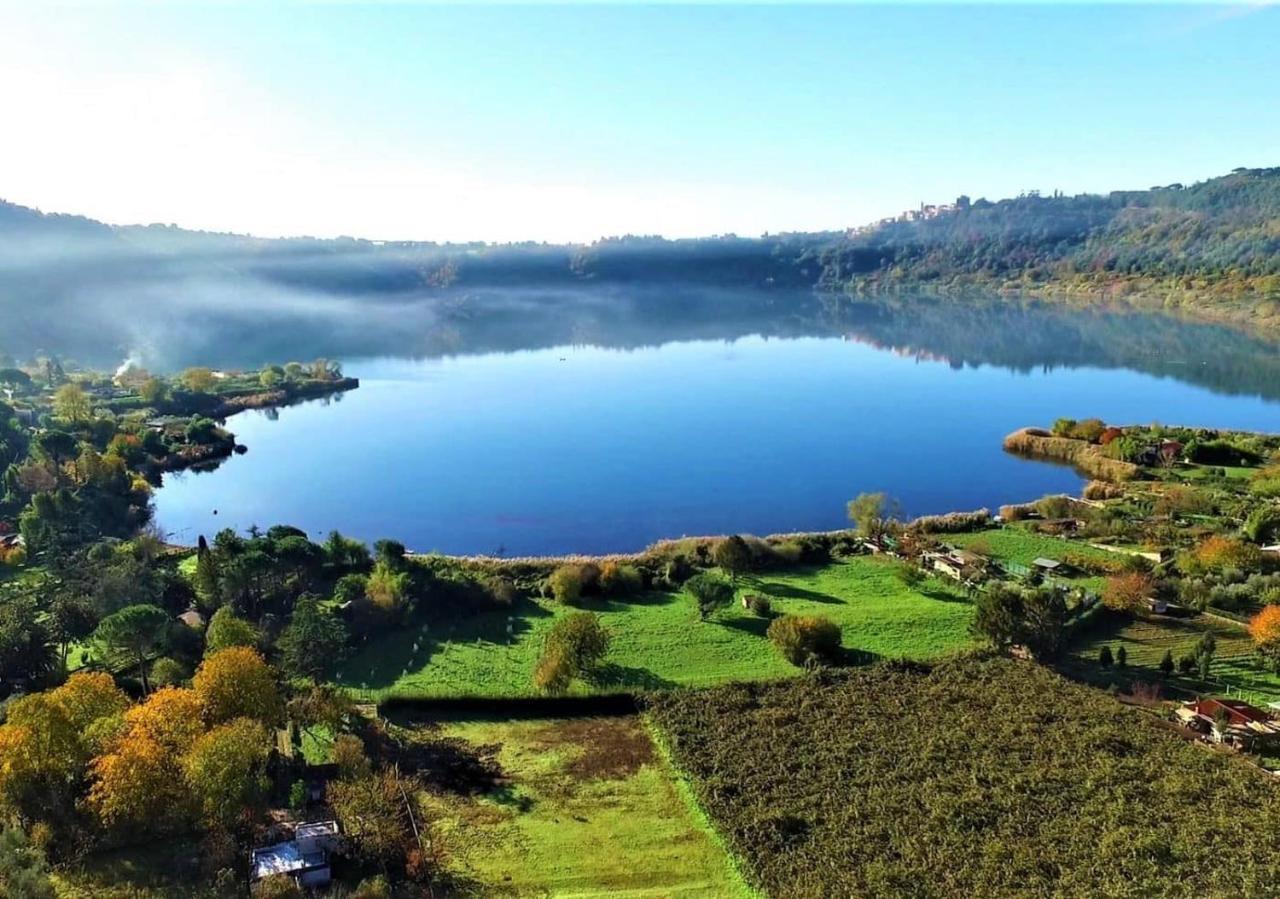 Appartamento Vista Lago Дженцано-ди-Рома Экстерьер фото